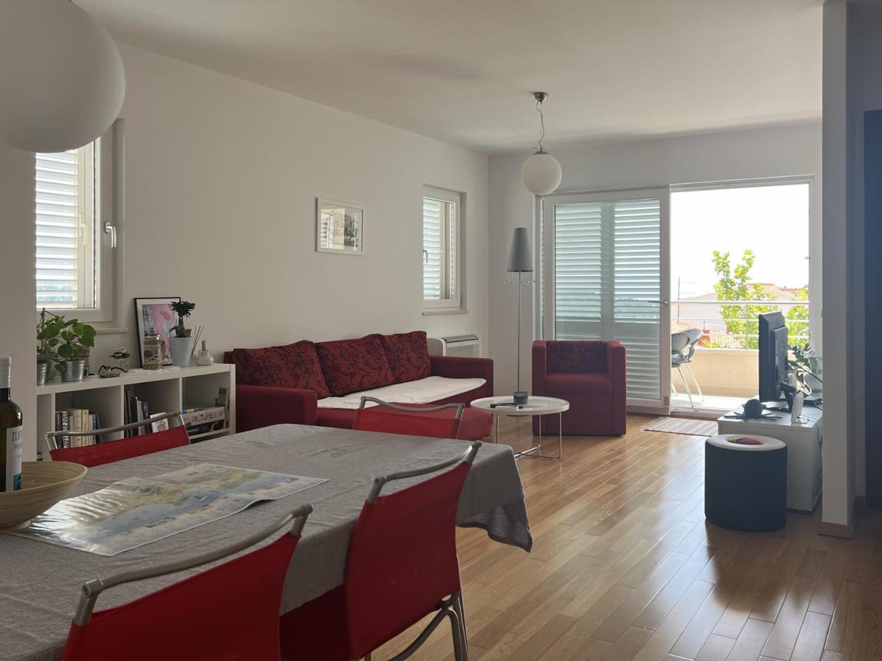 Apartment Lucija - Cozy Flat In The City Center With A Sea View & Parking Makarska Exterior foto